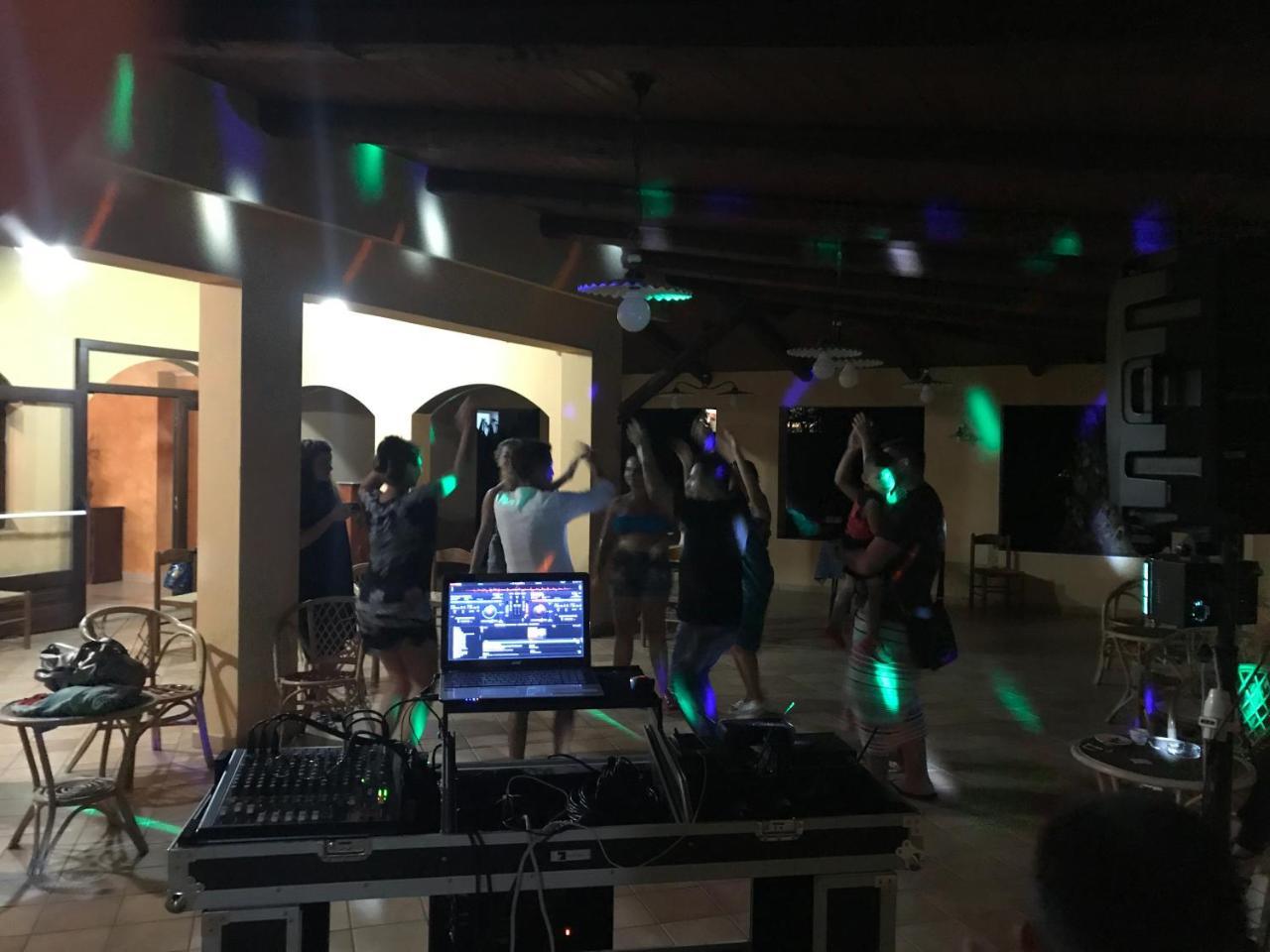 קאפו ואטיצ'אנו Hotel La Fattoria Sul Mare מראה חיצוני תמונה