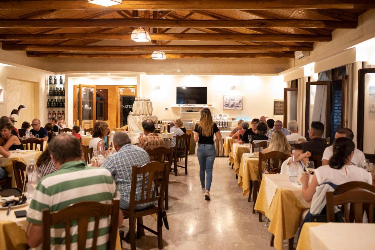 קאפו ואטיצ'אנו Hotel La Fattoria Sul Mare מראה חיצוני תמונה